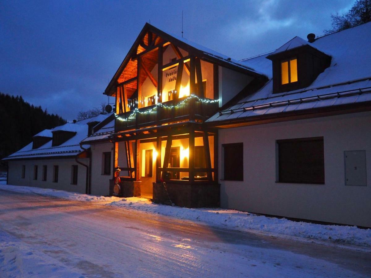 Pension Anja Andelska Hora  Extérieur photo